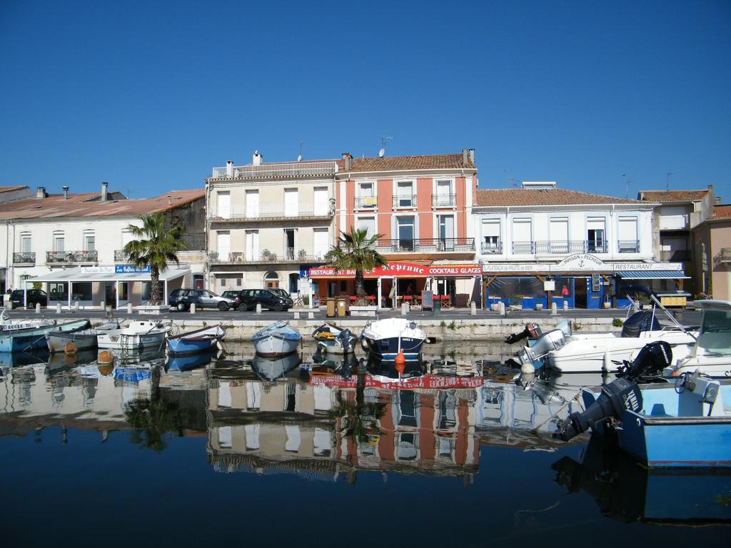 Chambres D'Hotes La Maison Sur Le Port Мезе Экстерьер фото